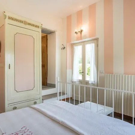 Bed & Breakfast Rosso Baccara Montevettolini
