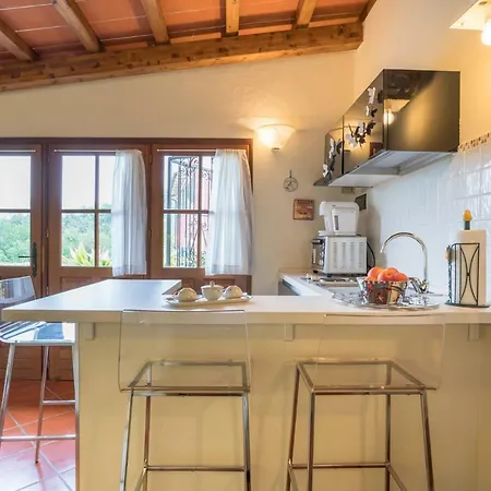 Rosso Baccara فندق مبيت وإفطار Montevettolini