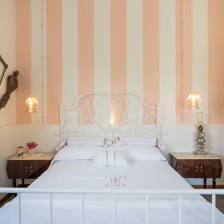 B&B Rosso Baccara Bed & Breakfast Montevettolini