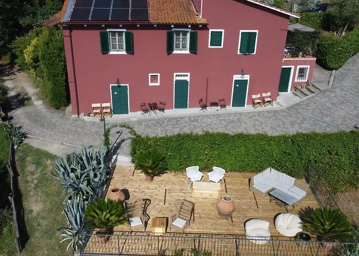 Bed & Breakfast Rosso Baccara Montevettolini